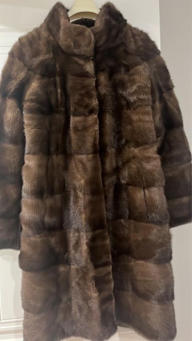 Норковая шуба состояние отличное