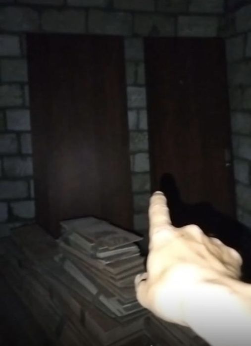 Продам двери и ламинат