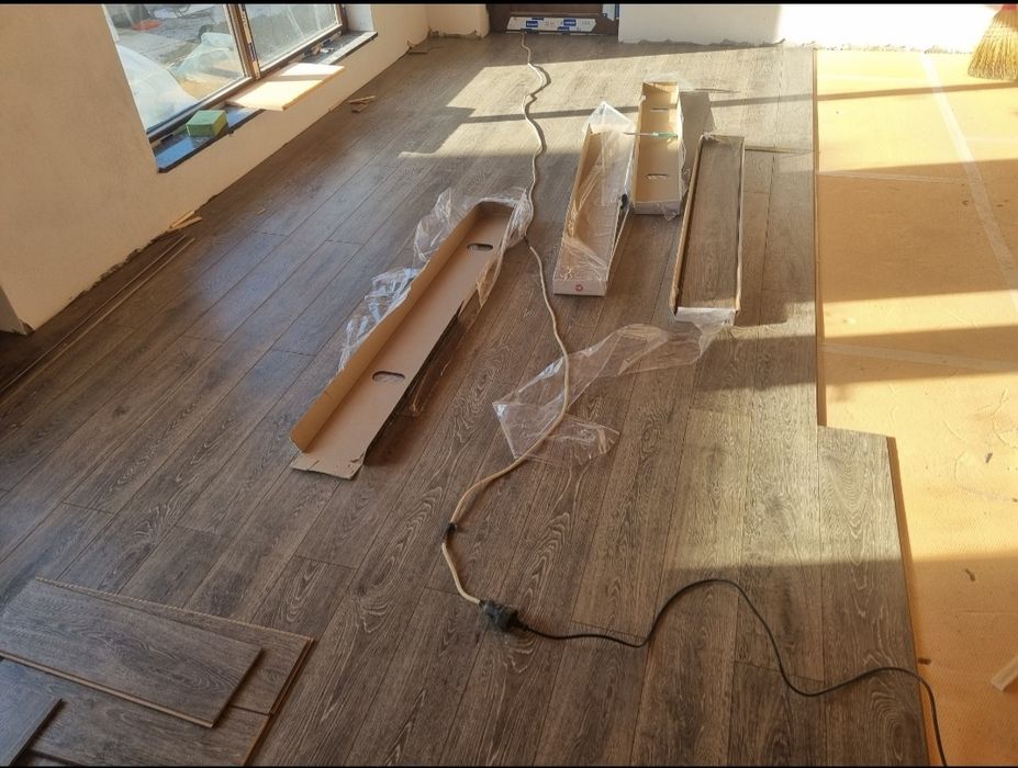 Meserias execut montaj gresie și faianță, parchet fatade polistiren