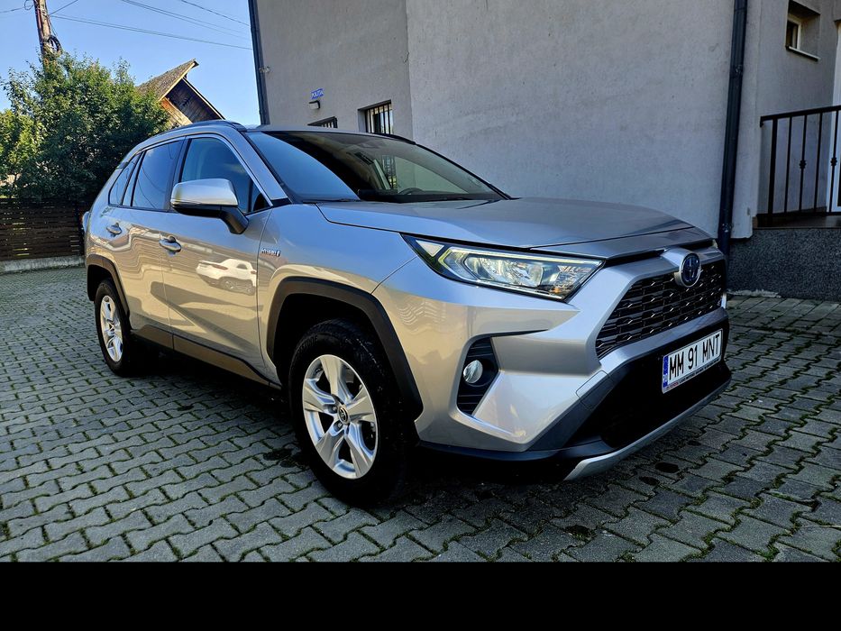 Toyota RAV4 2.5 Hybrid 4x4 VVT-iE Exclusive aproape noua 28.000 km