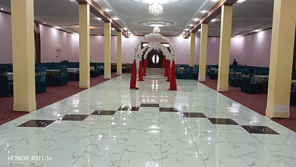 Туйхона биноси сотилади.