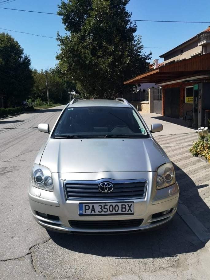 Тойота Авенсис 2.4 автомат