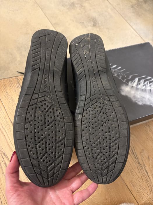 Мъжки есенно-зимни обувки Geox черни кожени 41 размер