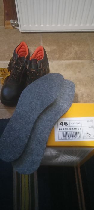 Работни обувки за строителството и др.