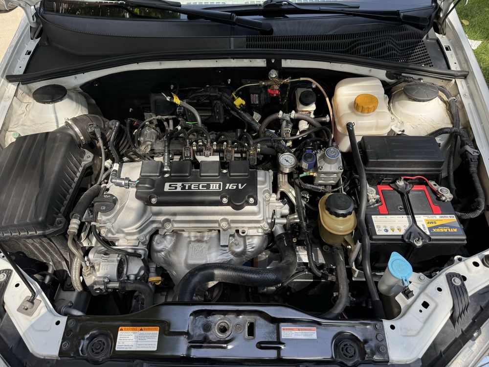 Продается Gentra-3 pozitsiya kraskasi toza metan gaz bor