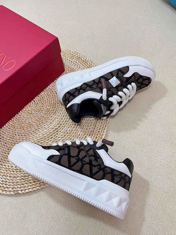 Adidasi Valentino One Stud XL Premium