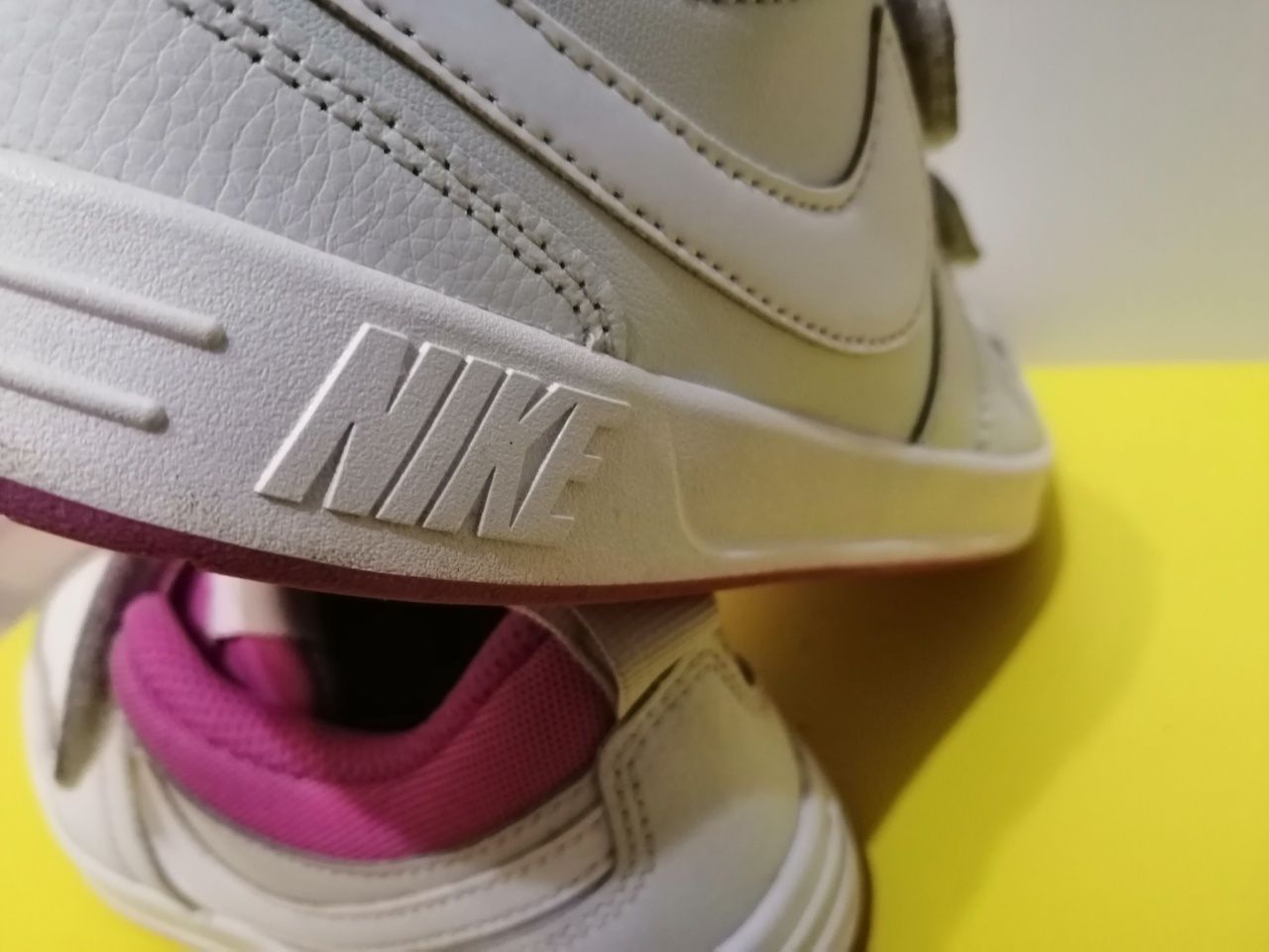 Кецове Nike/Adidas - 21см/23см