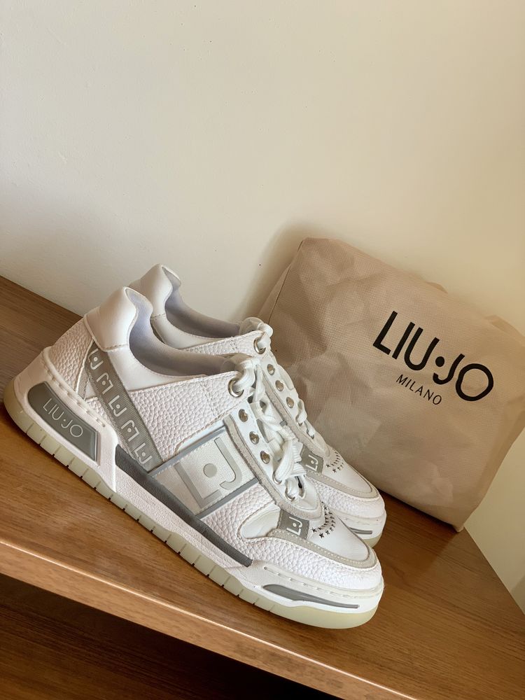 LIU JO обувки