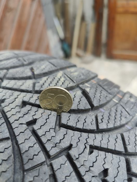 205/55 R16 4 броя Зимни гуми good year. DOT 2218.