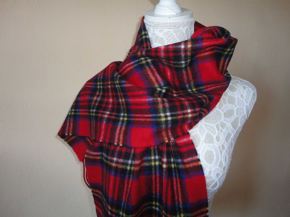 Шотландски/100% кашмир/нов шал