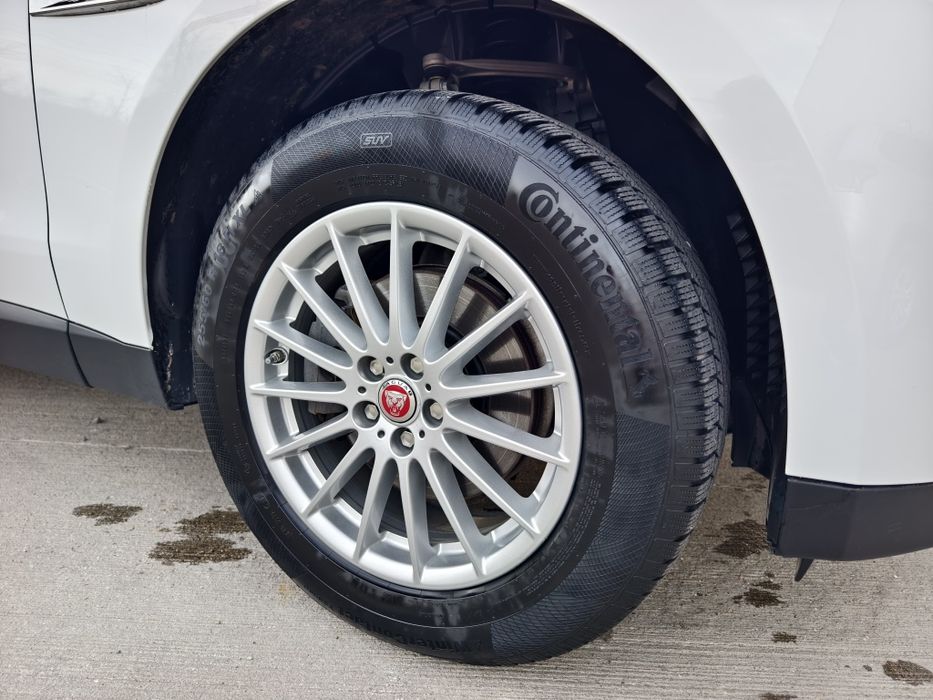 Jaguar F-Pace 2.0 Diesel • 135 kW • 4x4 • Automată • 2018 • 102.000 km