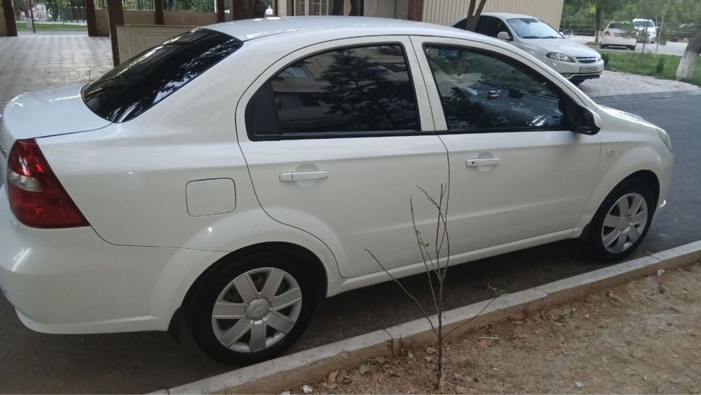 Нексия 3 автомат 2018 йил
