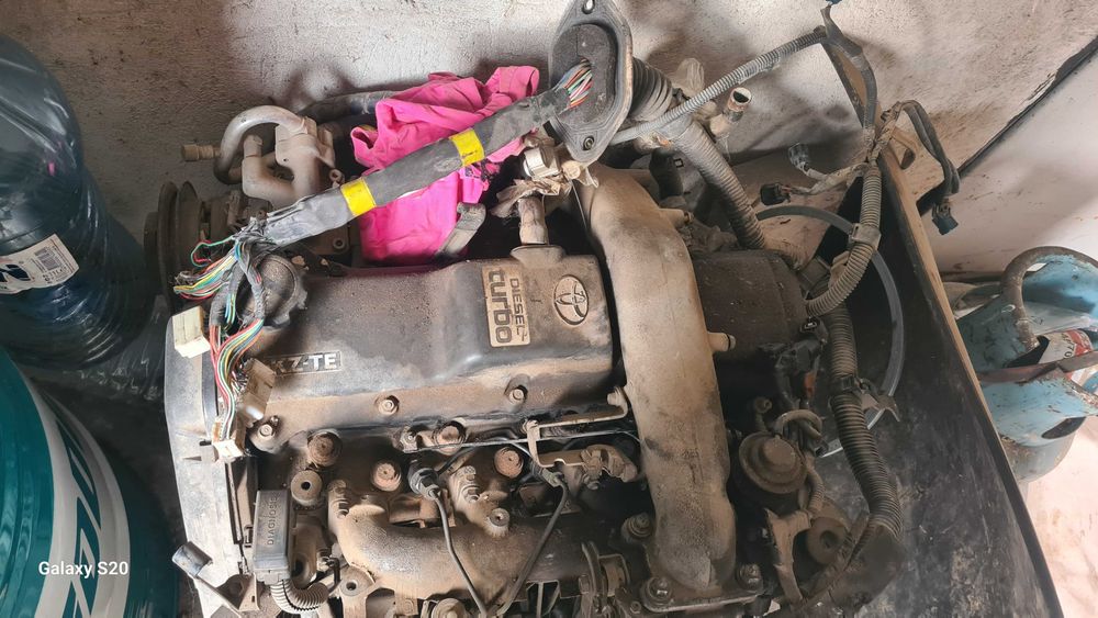 Двигател за Toyota Land Cruiser 90 и автоматична скоростна кутия