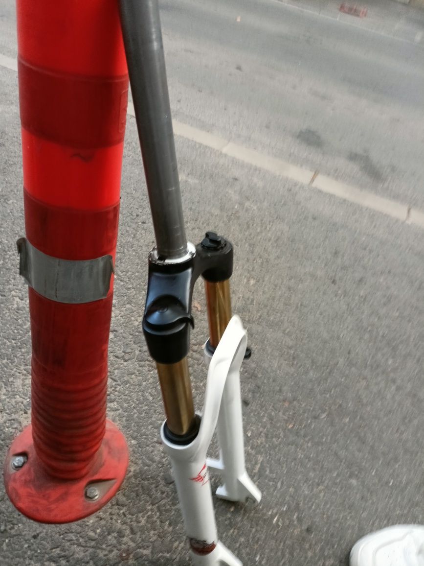 Furca mtb 27,5 inchi