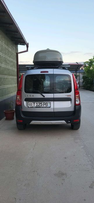 Lada largus cross fl