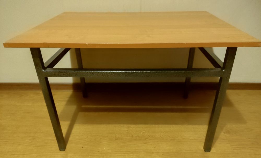 Журнальный стол / Журнальный столик