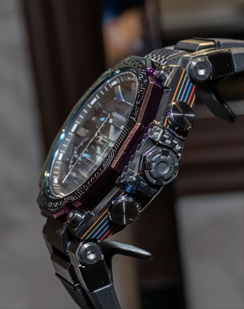 Casio GSHOCK MTG B2000YR-1AER Limited Ilumination City CarbonFiber NOU