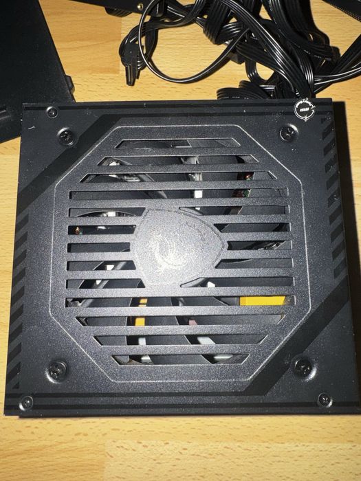 Sursă Msi 500w MAG A500DN