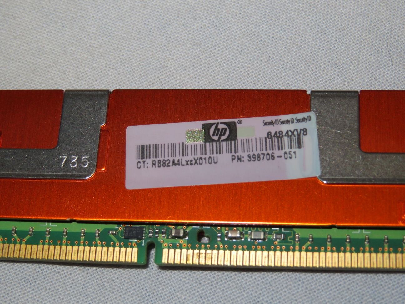 Hynix DDR2 1Gb 2Rx8 PC2-5300F-555-11 сървърна рам памет