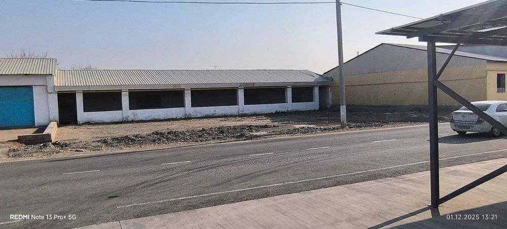 Шовот туман Марказида 870,0 кв.метр бино сотилади