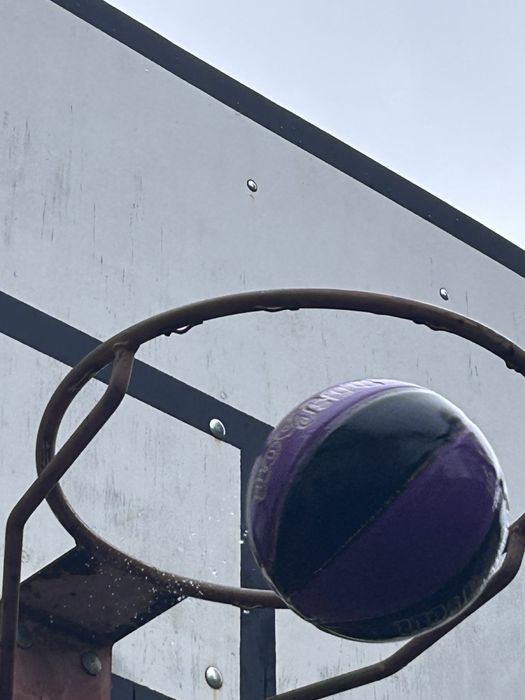 Баскетболна топка