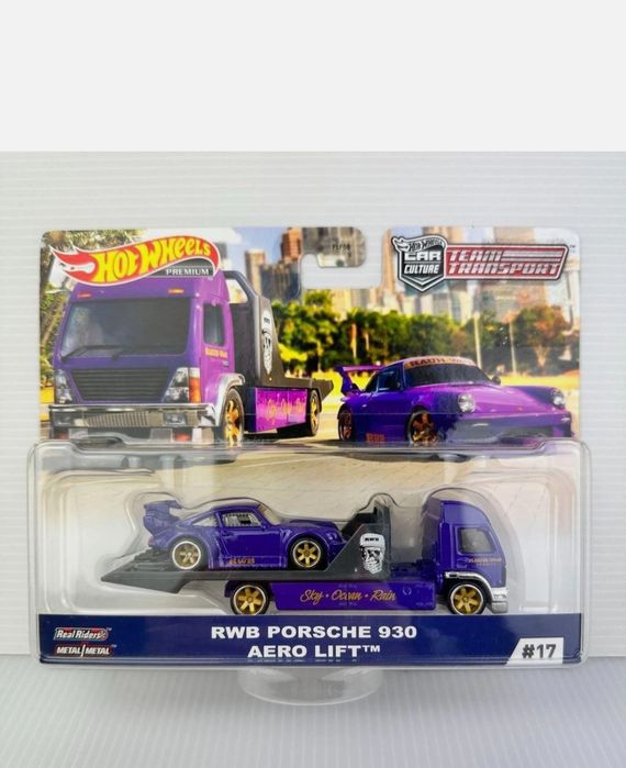 Hot Wheels Porsche RWB team transport
