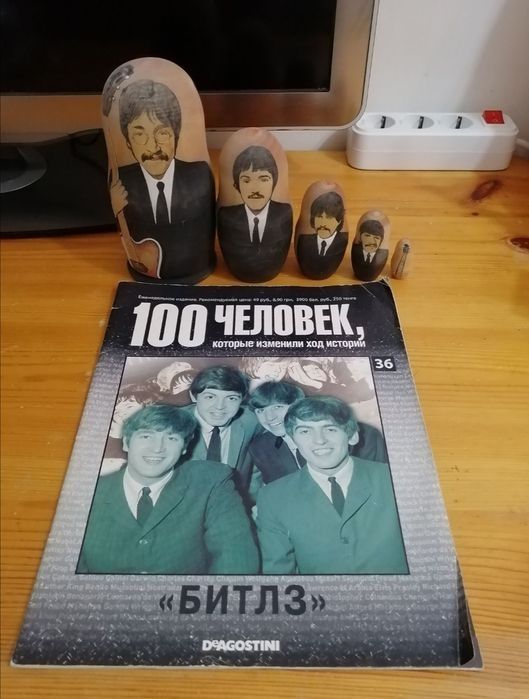 Матрёшки из дерева группы Битлз