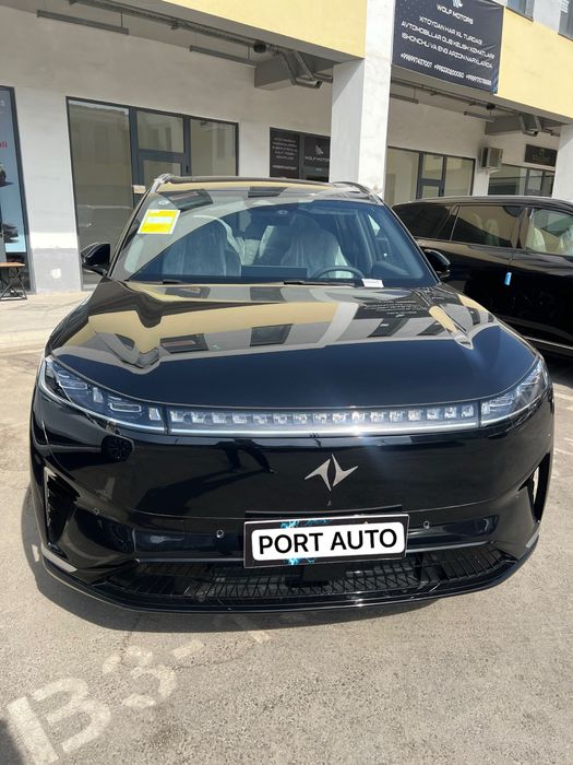 Dongfeng 008 Restayling