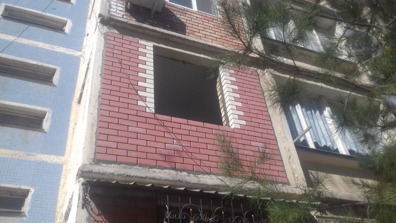 Balkonga g'isht teramiz
