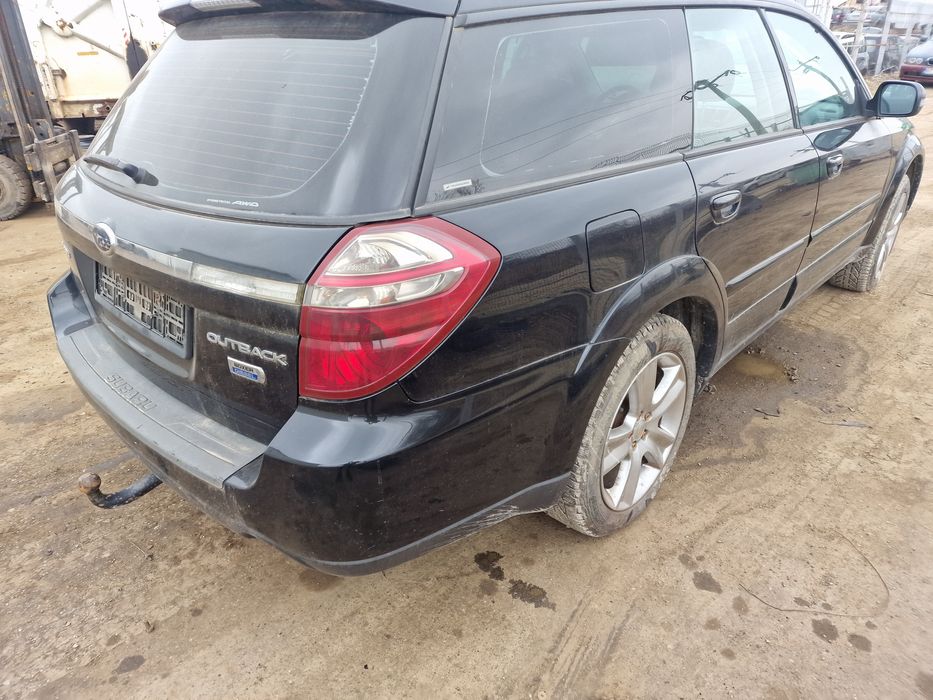 Dezmembrez Subaru Outback 2.0d EE20  2.5i EJ 25