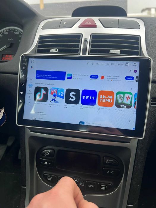 Navigatie Android 15 Peugeot 307 CC SW Carplay QLed DSP USB Wifi BT