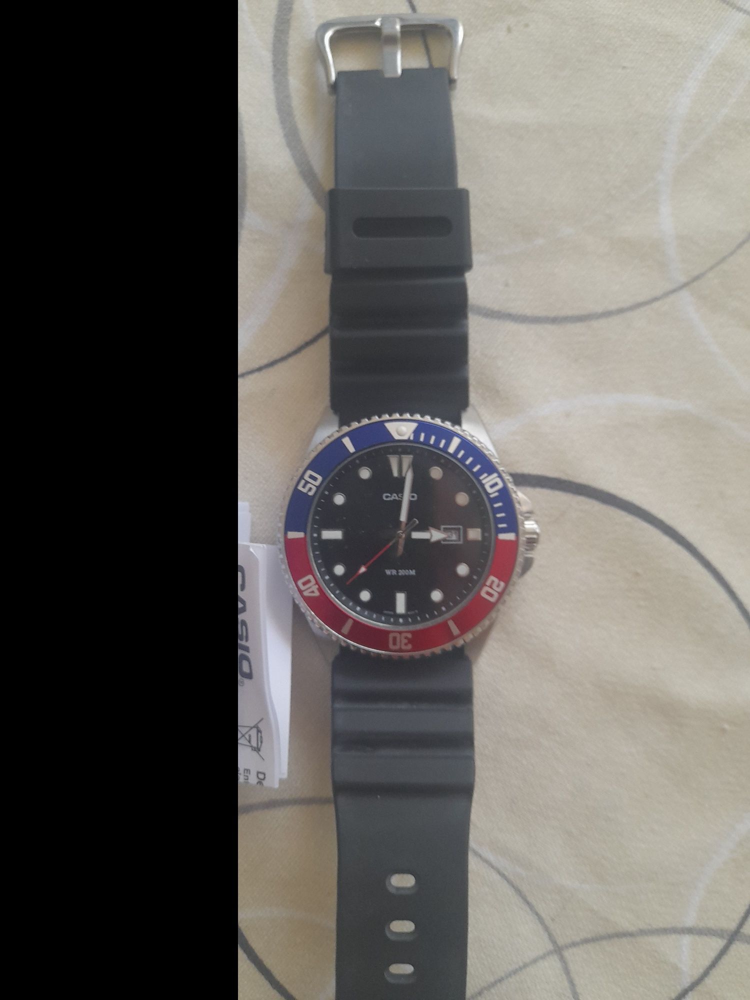 Часовник Casio diver