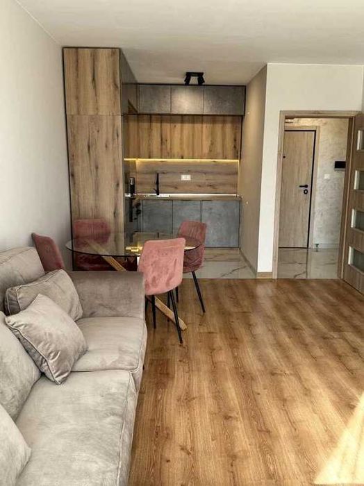 Дава се под наем Двустаен апартамент в София, Надежда 1 - 65 кв.м за 449 € - Снимка #1