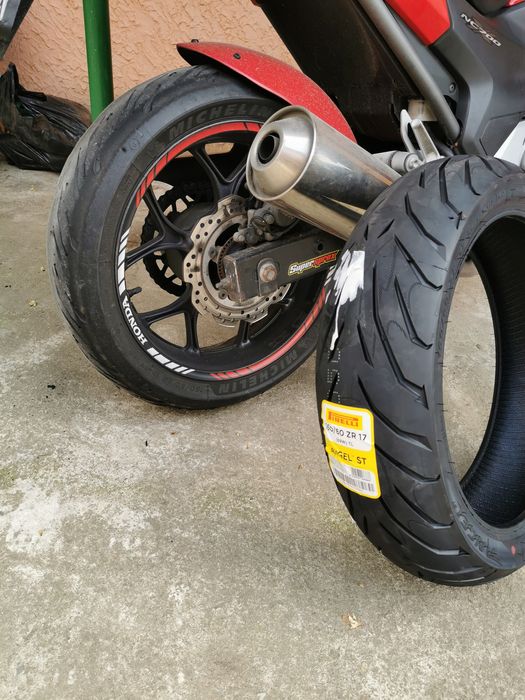 Vând morocicletă Honda