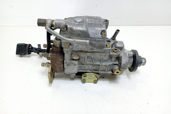 Pompa injectie 038150107D Skoda Octavia prima generatie (facelift) se