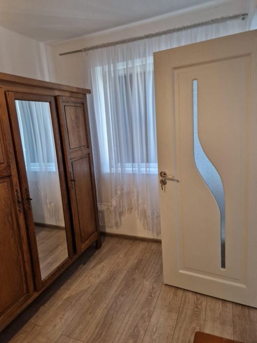 Apartament 2 camera de închiriat