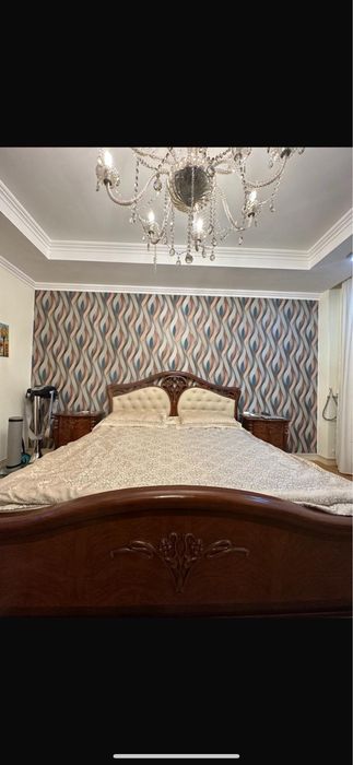 Продам вдухспальную кровать!