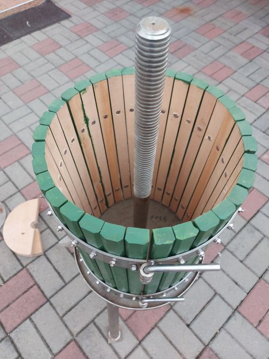 Teasc , presa struguri inox