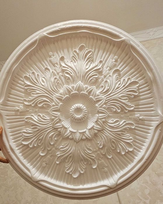 Розетка потолочная диаметром 26 см и 52 см