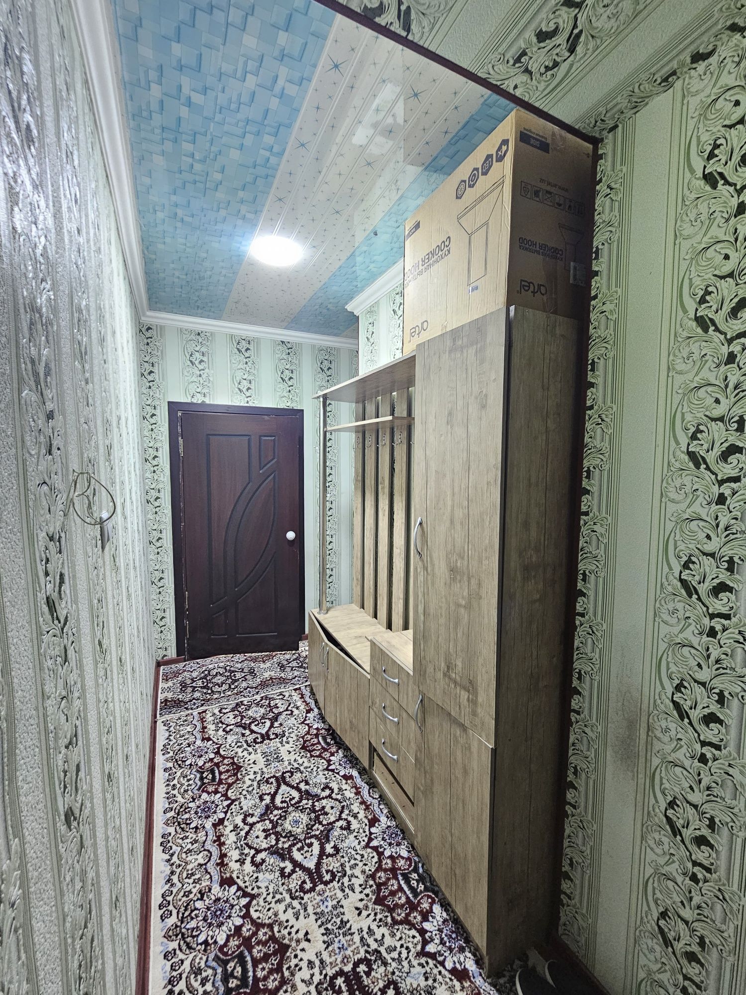 Yangi bozor yoni Ziyo domlari 2 xona qilingan 61m²