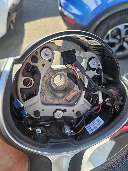 Volan m bmw seria 1 3 4 bmw f30 f36 f20 f34 f31 original