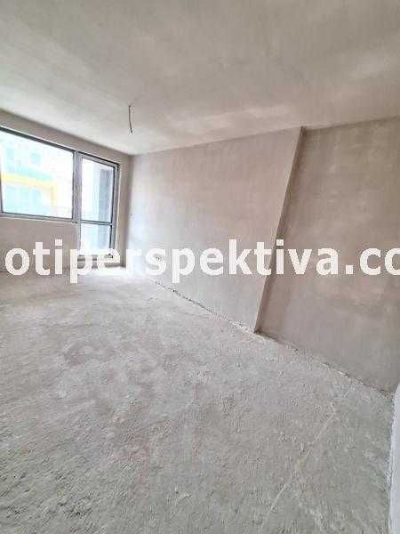 Продава се Тристаен апартамент в Пловдив, Кючук Париж - 100 кв.м за 1210 €/кв.м - Снимка #3