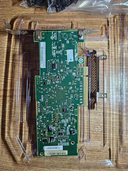 Controller SAS LSI PCIE 3.0 + cabluri SAS SATA (server / desktop)