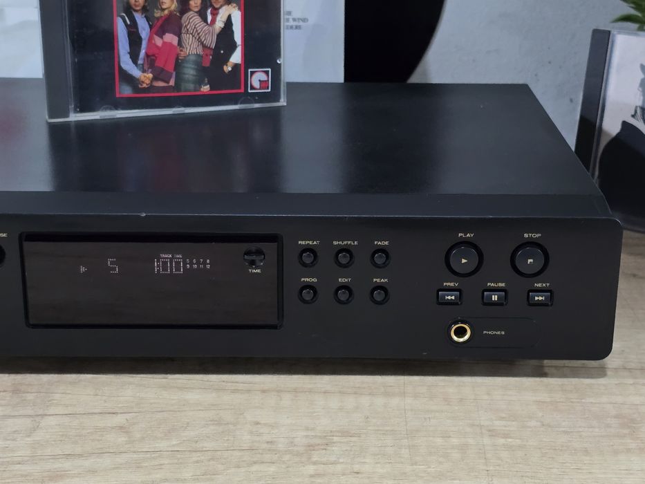Cd player MARANTZ CD-4000, hifi audio,  black