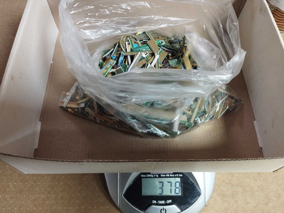 Електронна скрап