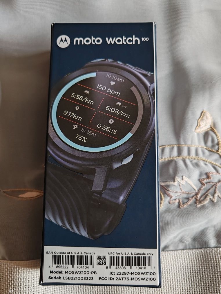 Moto Watch 100 Нов