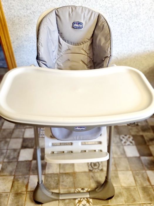 Scaun de masă Chicco Polly