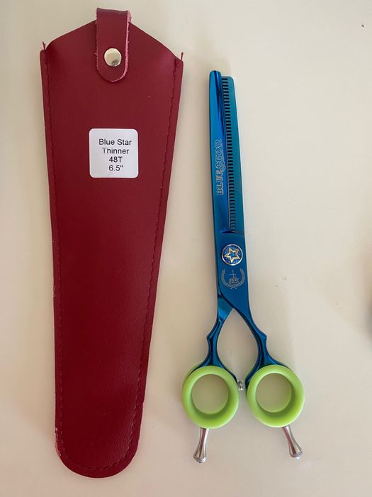 Професионално груминг оборудване Artero (ножици, машинка, тример)