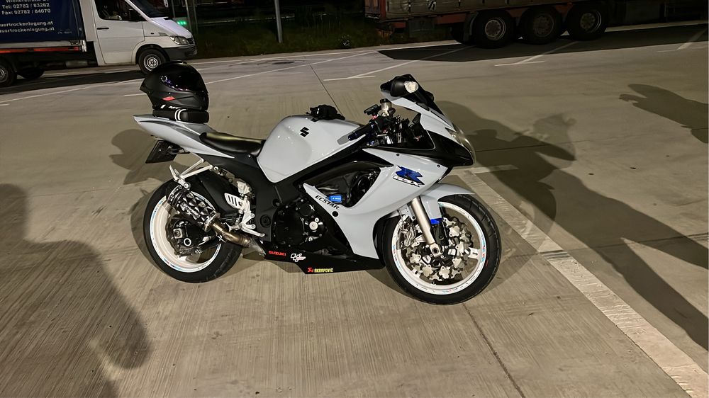Vand sau schimb suzuki gsxr