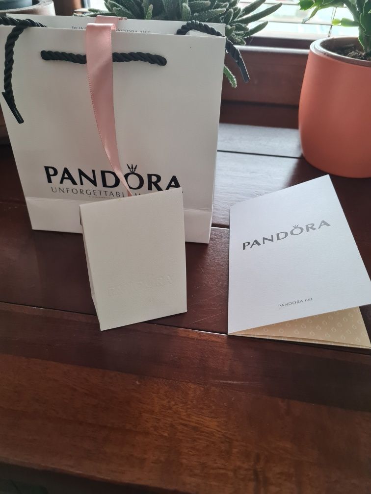 Pandora! Оригинални обеци
